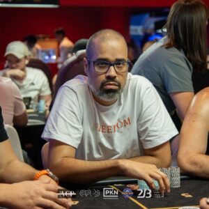 Main Event – Abierto Panamericano de Poker – Main Event Día 2 – foto 30
