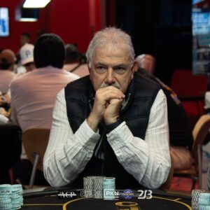 Main Event – Abierto Panamericano de Poker – Main Event Día 2 – foto 33