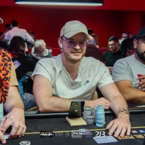 Main Event – Abierto Panamericano de Poker – Main Event Día 2 – foto 26