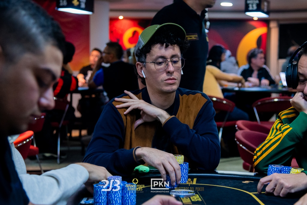 Tarazona llegará al Día 3 con mucho terreno adelantado en el camino hacia la mesa final del Evento Principal de las Winner Poker Series