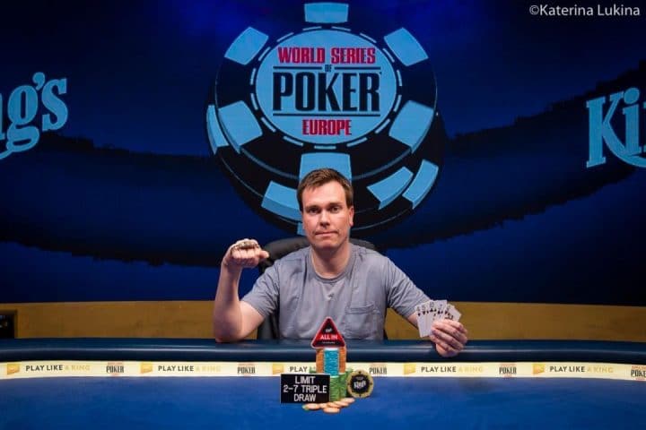 Joao Simao obtiene el primer brazalete latino en las WSOP online