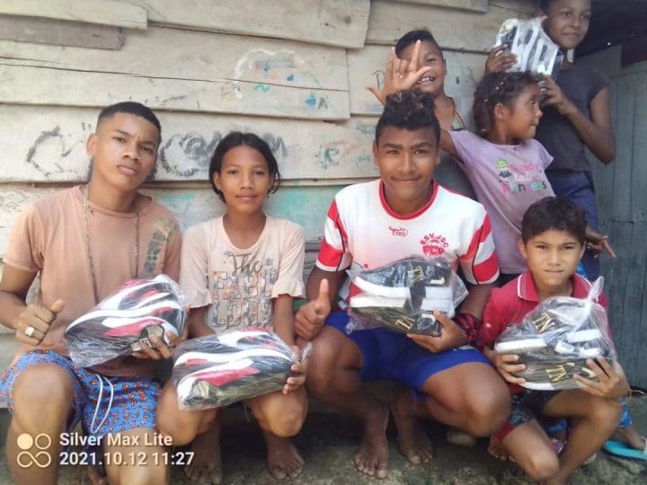 Camargo aprovecha el poker para ponerse en los pies del otro