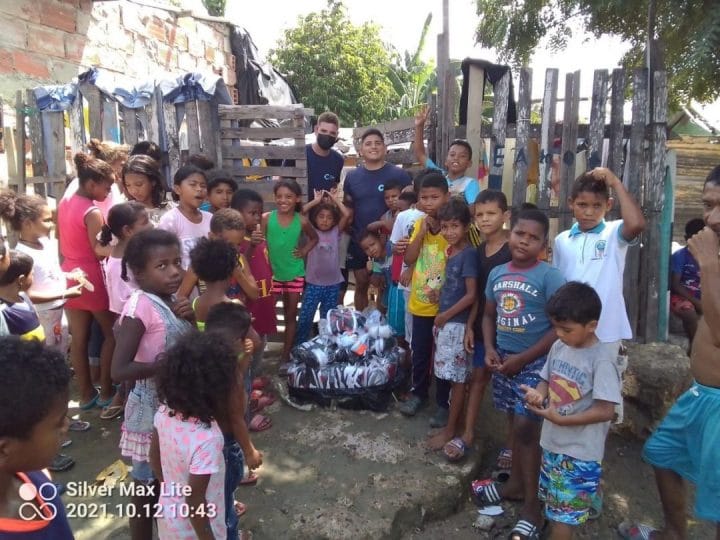 Niños de la comunidad  