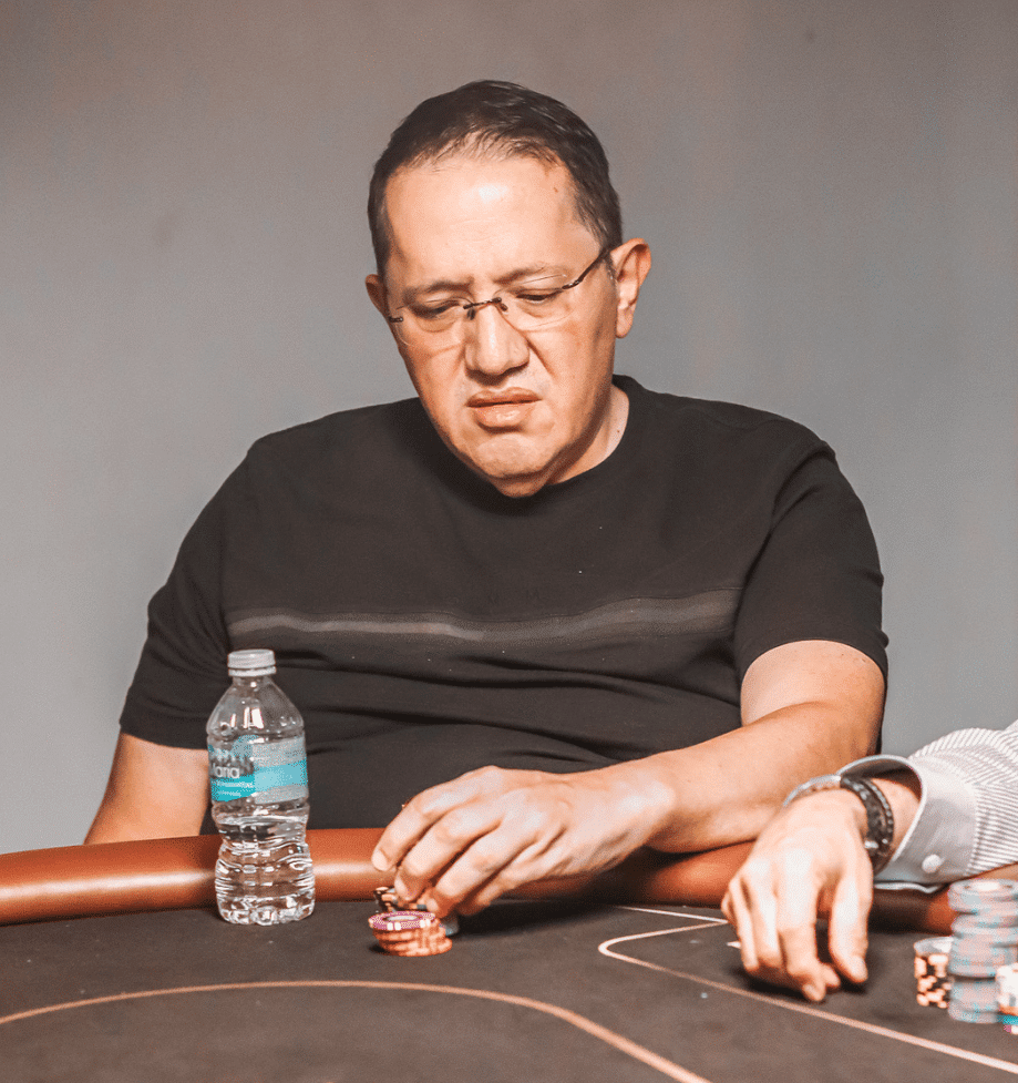 Jiménez y Alarcón tomaron el mando en la cabina de los últimos vuelos de clasificación del Poker Fest