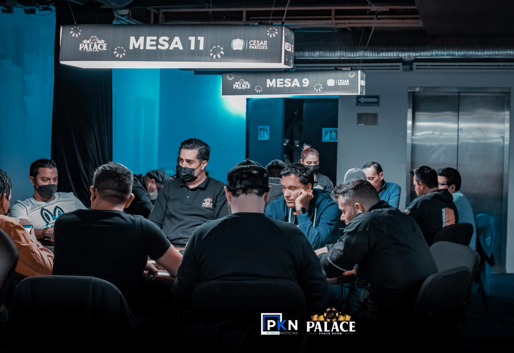 Jiménez y Alarcón tomaron el mando en la cabina de los últimos vuelos de clasificación del Poker Fest