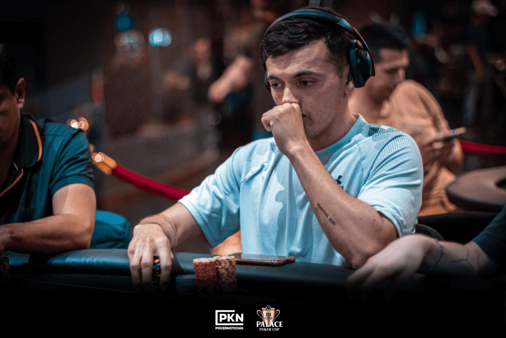 La imagen tiene un atributo ALT vacío; su nombre de archivo es fernandomartindelcampo-palacepokercup-chipleader1D-eventoprincipal-1024x683.png