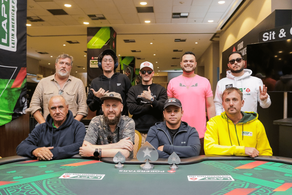 Polo y Álvarez dejaron la bandera colombiana en lo más alto del Turbo Deepstack en el LAPT
