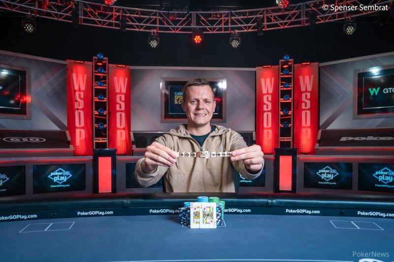 Ibáñez brilló con un meritorio subtítulo en el US.000 6-Handed de las WSOP
