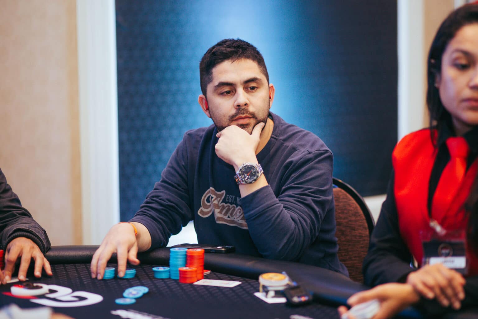 Osuna buscará otra gloria para Colombia en suelo carioca, al salir como líder entre los finalistas del torneo central de las KSOP GGPoker Premium