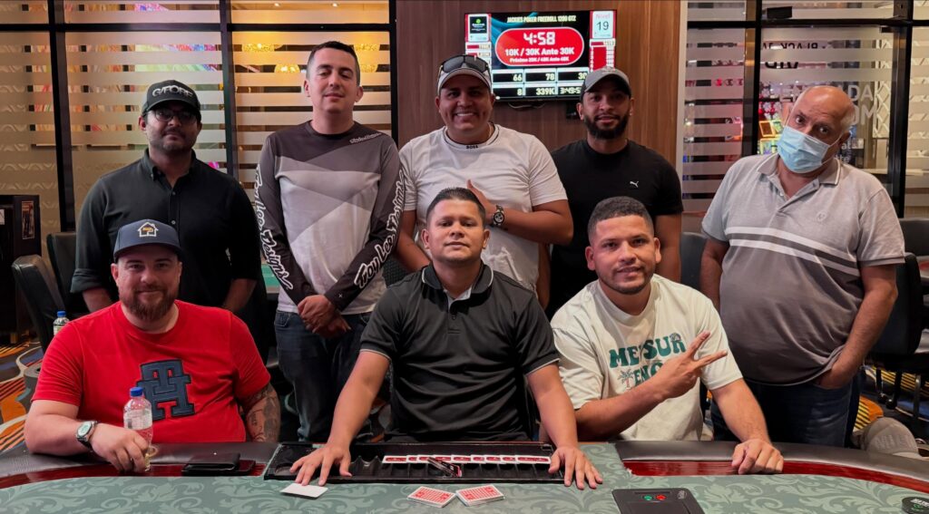 Raúl Pino Aterrizó en las WSOP: Rumbo al Sueño del Brazalete Histórico