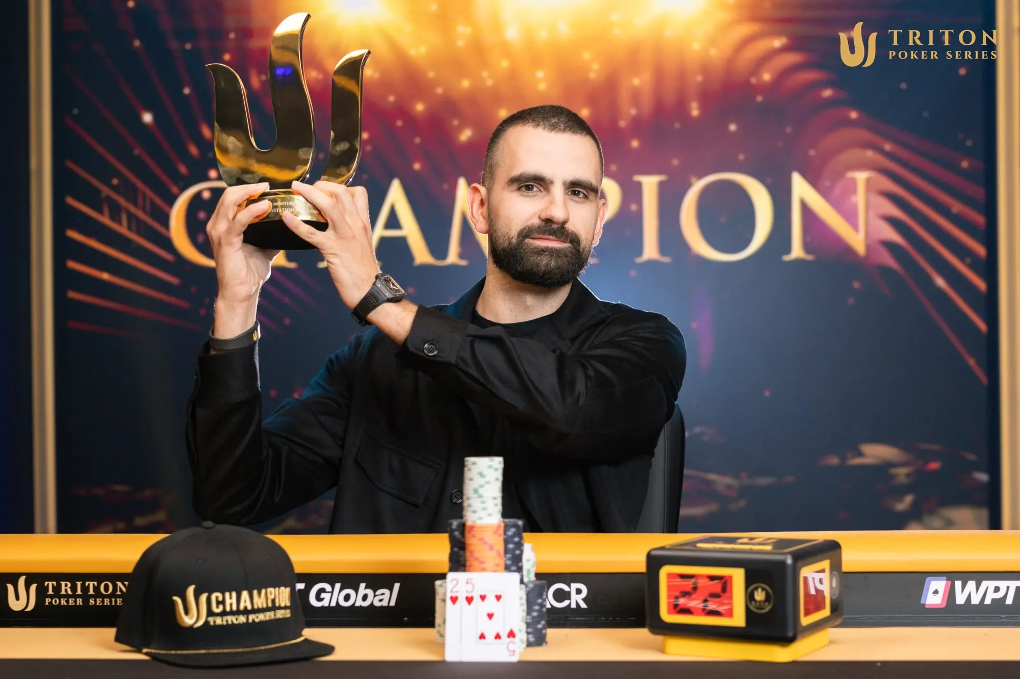 Pavicevic dejó en casa el trofeo de la edición más concurrida de la historia en el Triton Invitational