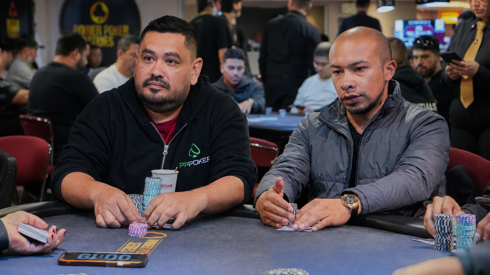 Alejandro Camargo y Alexander Gallo lideran los vuelos 1E y 1F Turbo del Main Event WPS Bogotá