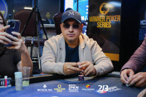 Main Event – WPS – Día 2 – WPS Etapa 3 - 4.000 Millones GTD