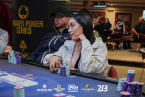Main Event – WPS – Día 2 – WPS Etapa 3 - 4.000 Millones GTD – foto 160