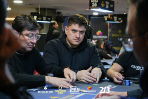 Súper High Roller – WPS – Día 1 – WPS Etapa 3 - 4.000 Millones GTD – foto 79