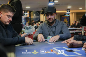 Súper High Roller – WPS – Día 1 – WPS Etapa 3 - 4.000 Millones GTD – foto 117