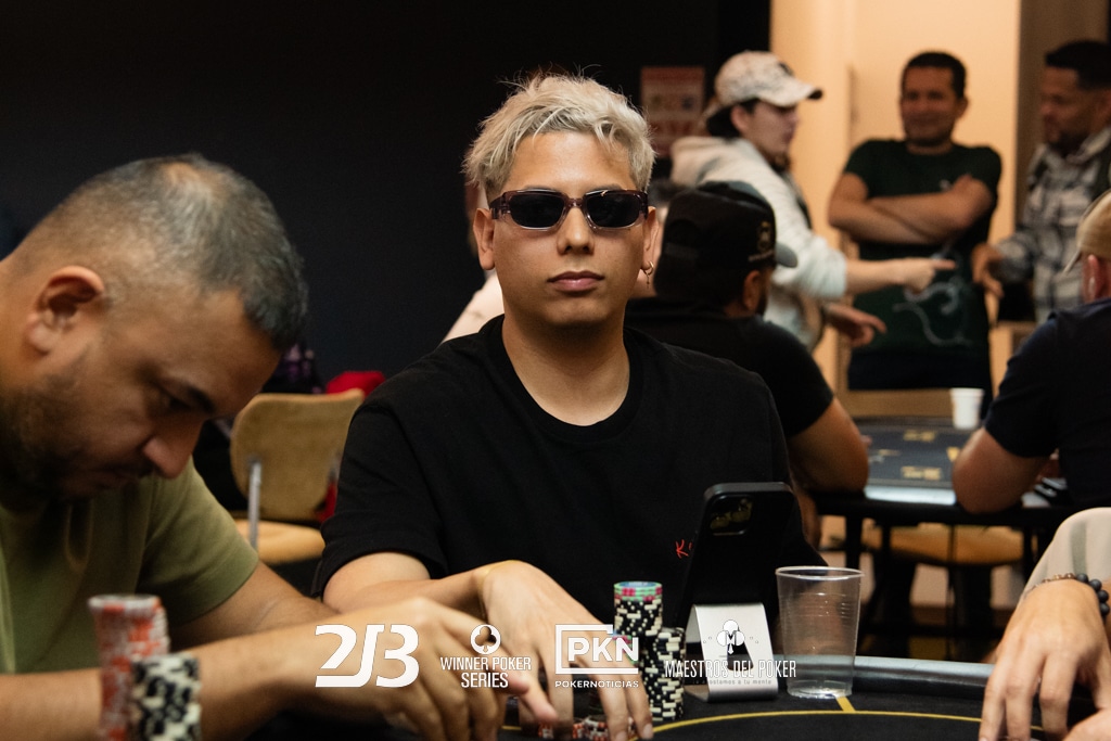 Correa dio la mejor lección inicial entre los Maestros del Poker, en el vuelo 1A del Opener