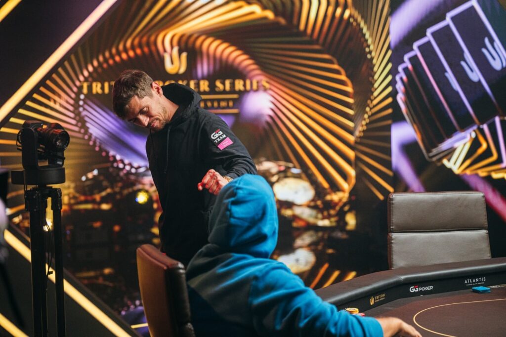 Increíble triunfo de Alex Foxen en el Triton Main Event: venció a Joao Vieira por US.8M