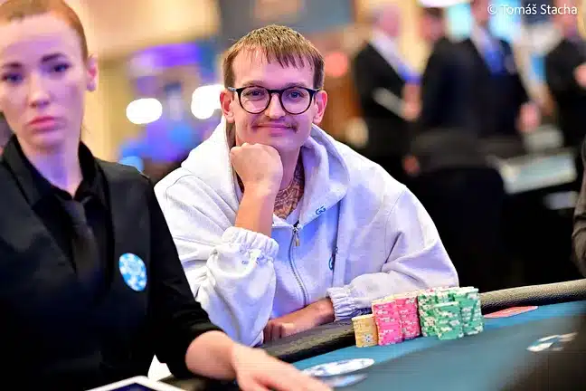 El Super Main Even de la WSOP Paradise juega su Día 3 y varios latinos estarán dando batalla