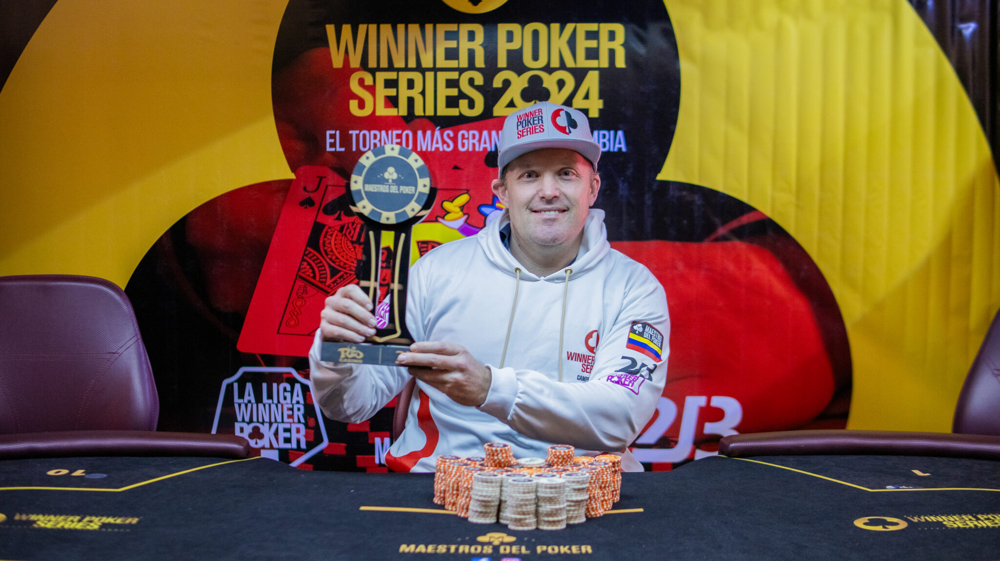Sheirbon activó la cátedra de inglés entre los Maestros del Poker con su triunfo en Medellín