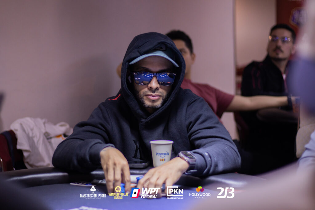 ¿3-bet de aire? – Súper High Roller, Día 2 – WPS 1 Millón de USD GTD