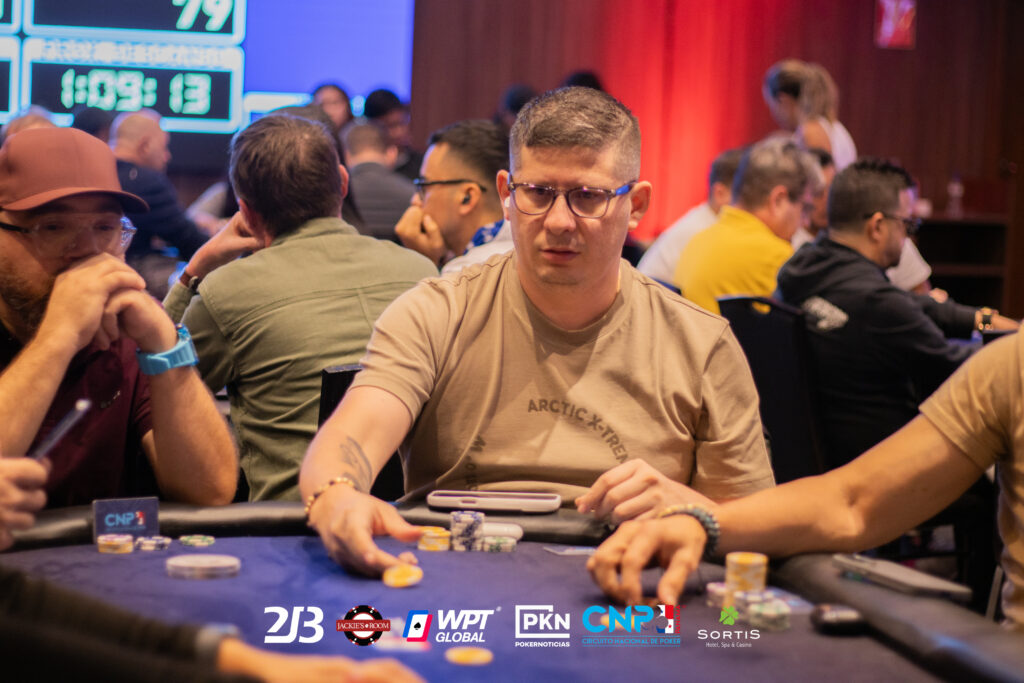 No le dio crédito a Javier Núñez – High Roller – CNP Panamá, Día 1