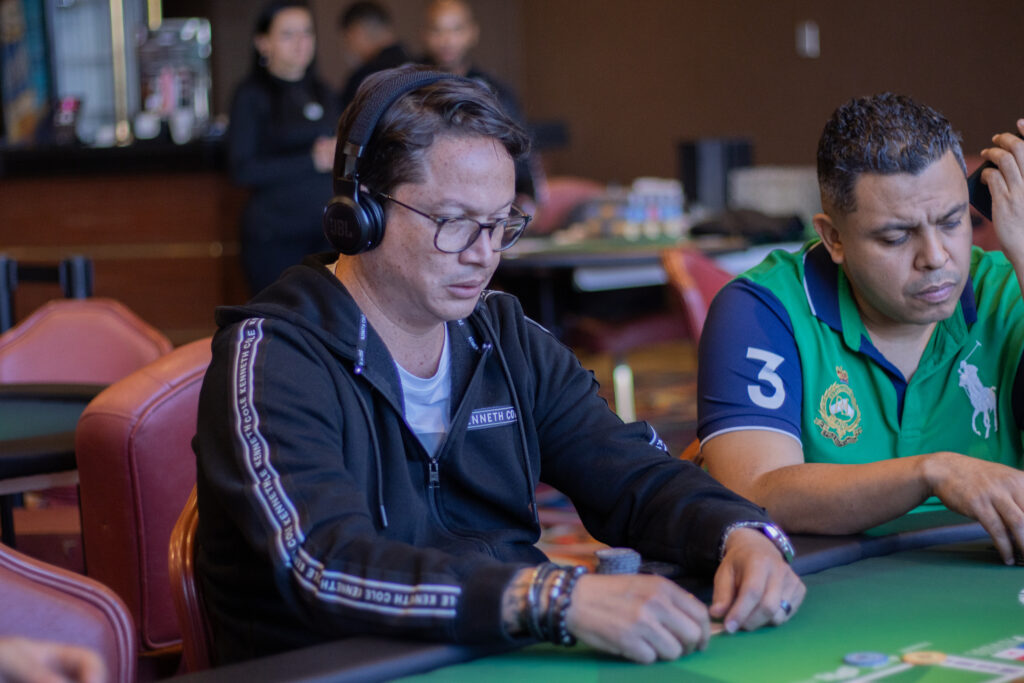 El board premió su valentía – Main Event 100K GTZ, Día 1D – Lucky Poker Panamá