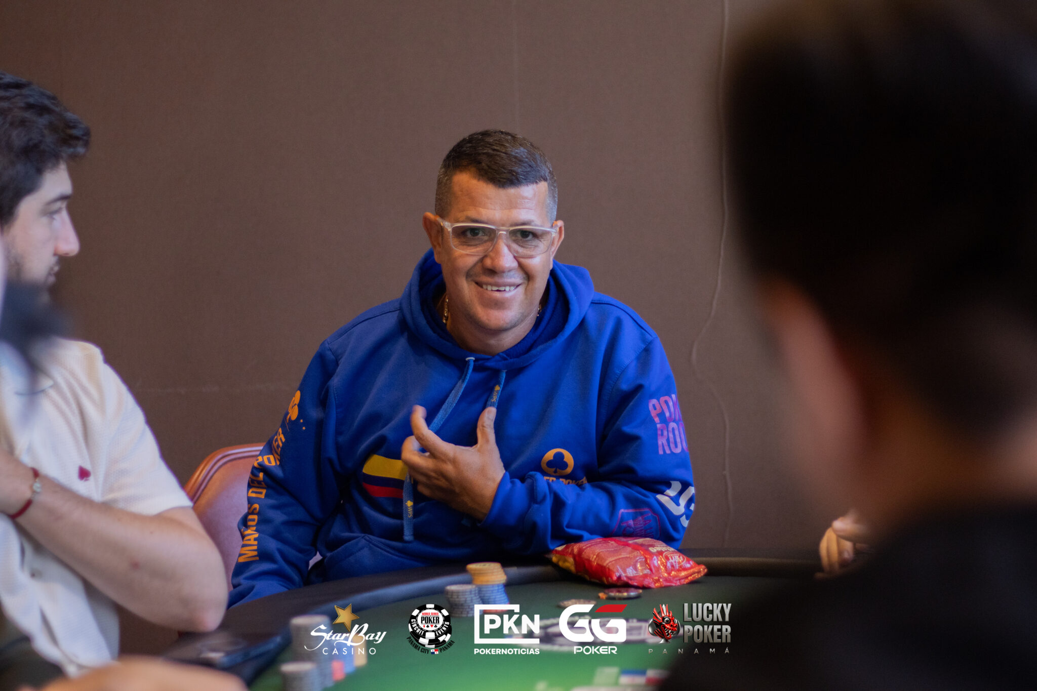 El river le pertenecía a Roldán – Main Event 100K GTZ, Día 1D – Lucky Poker Panamá