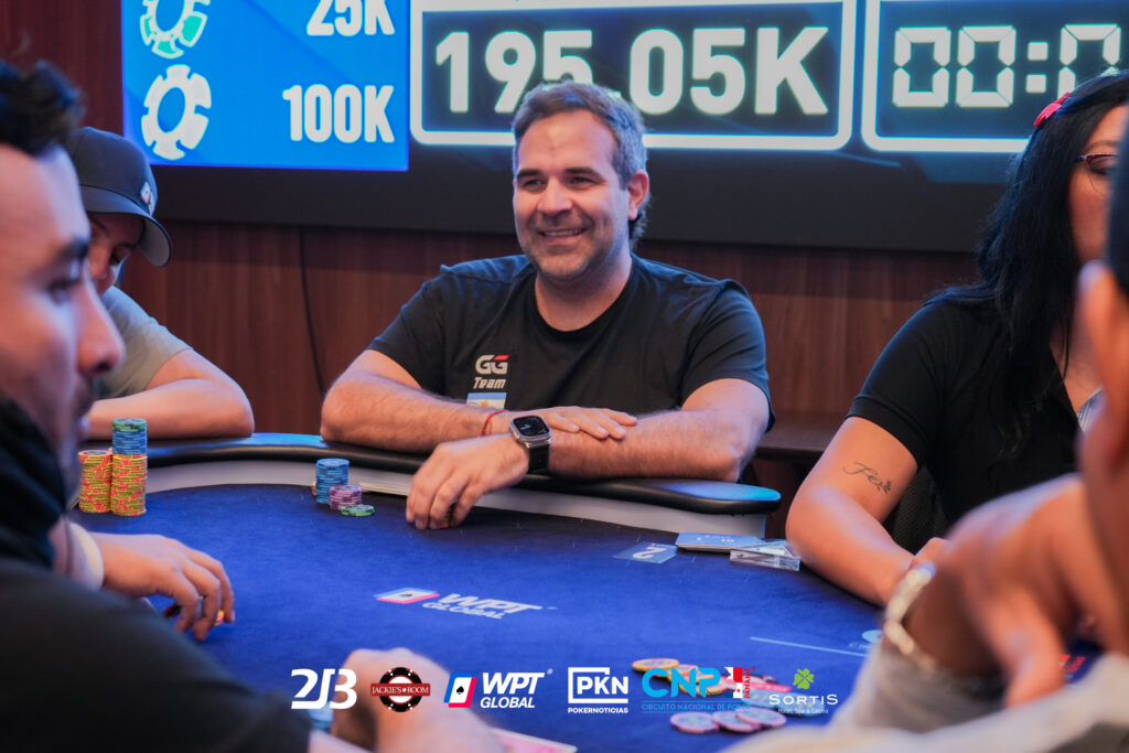 Tras la primera hora del Día 2 del Main Event del CNP Panamá – CNP – Main Event 200K, Día 2 – CNP Panamá