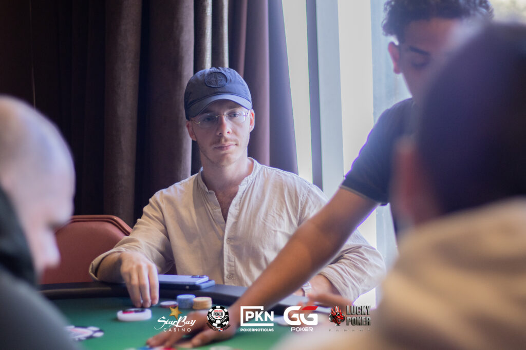 No le Creyó el Cuento – Main Event 100K GTZ, Día 1D – Lucky Poker Panamá