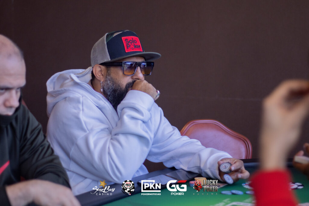Primera recompra – Main Event 100K GTZ, Día 1D – Lucky Poker Panamá