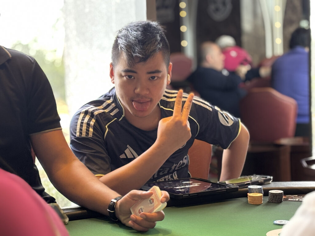 Check flop, golpe en turn – Main Event 100K GTZ, Día 1E – Lucky Poker Panamá