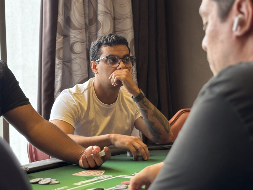 Herrera liga en el river – Main Event 100K GTZ, Día 1E – Lucky Poker Panamá