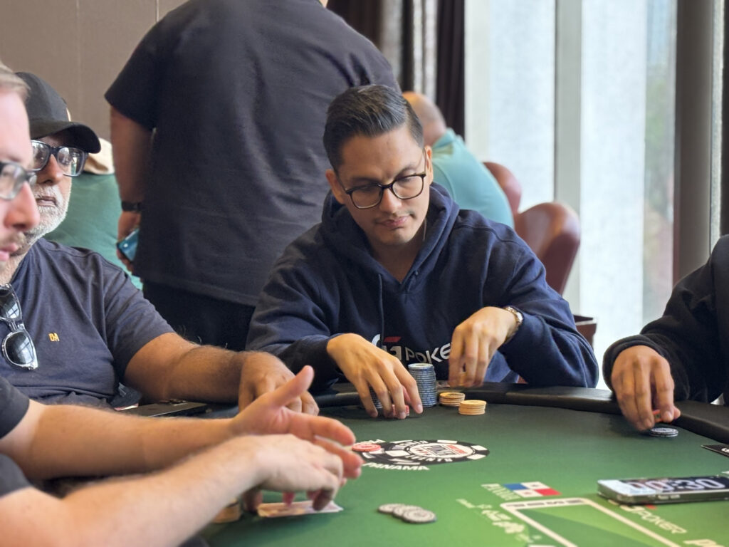 4-bet, all in y eliminación – Main Event 100K GTZ, Día 1G – Lucky Poker Panamá