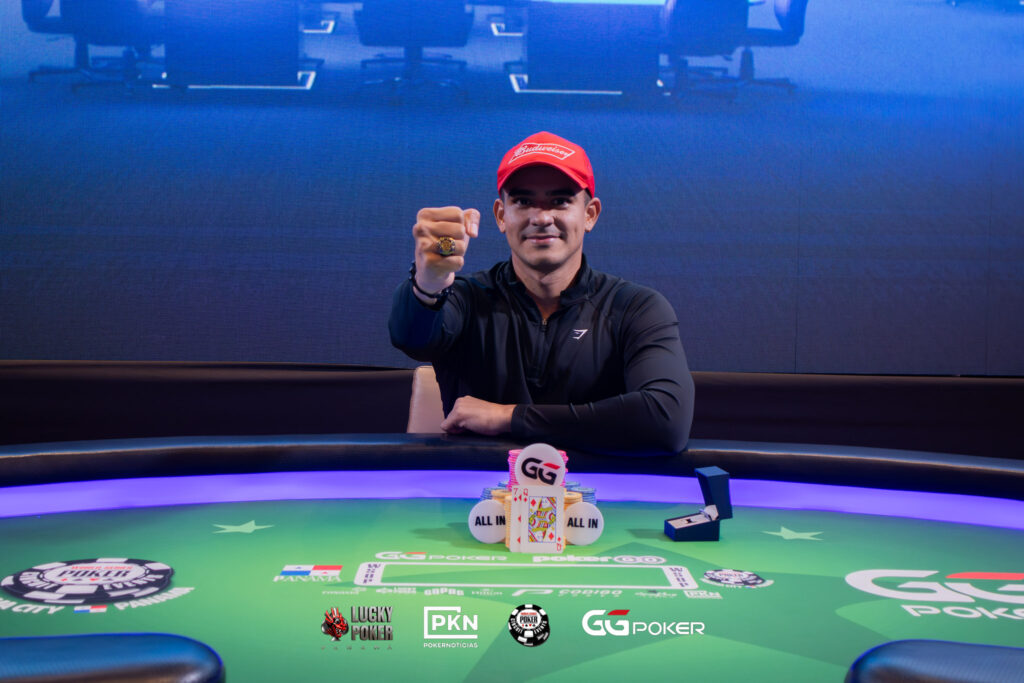 Christian Roberts y Jairo Espinosa se adueñan de los eventos turbo de la WSOP Circuit Panamá