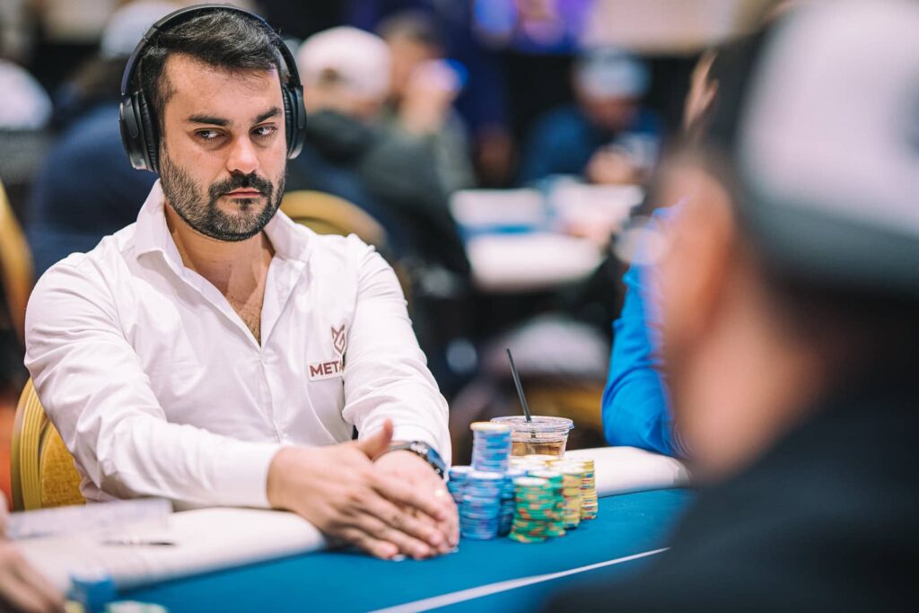 Mateus Carrión comandó la clasificatoria Latina en el WPT World Championship