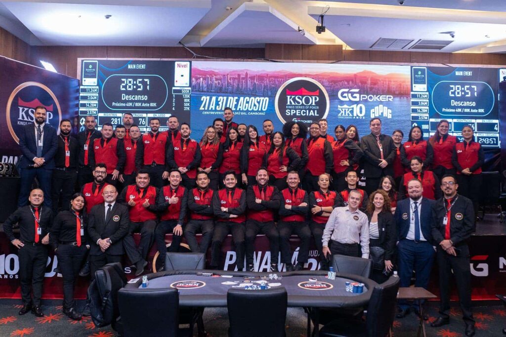 La propina al dealer de poker. Indagando acerca de esta costumbre.