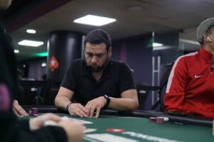 Jugadores destacados en acción. – Evento Principal – LAPT Mexico, Día 1C