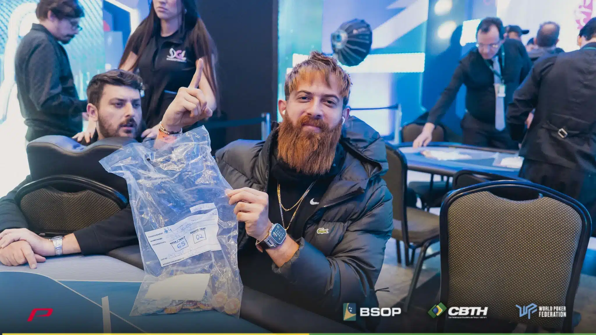 Martín Romero lidera a los colombianos en el torneo BSOP Invitational de R$25K