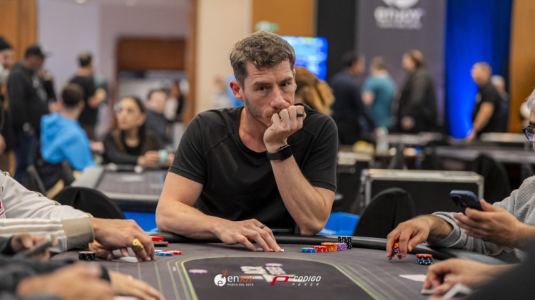 Rezende, Yunis y Gabrenja encabezan la avanzada latina hacia los premios del WPT World Championship