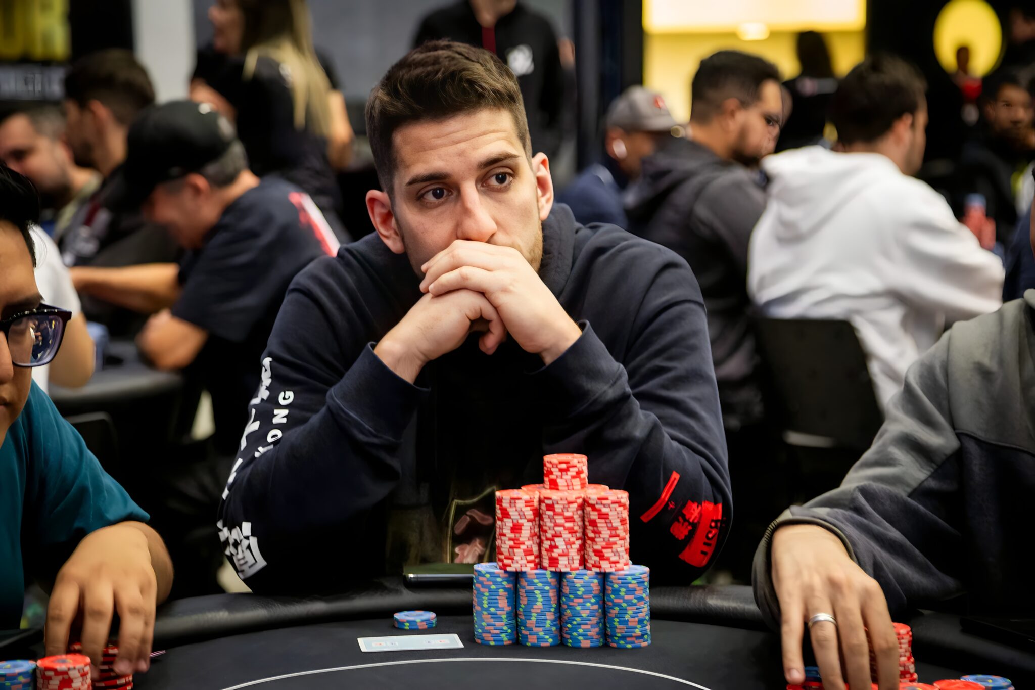 BSOP Millions 2024: Mauricio Parodi lidera el Main Event con 75 jugadores restantes y un premio de $249.000 USD para el campeón