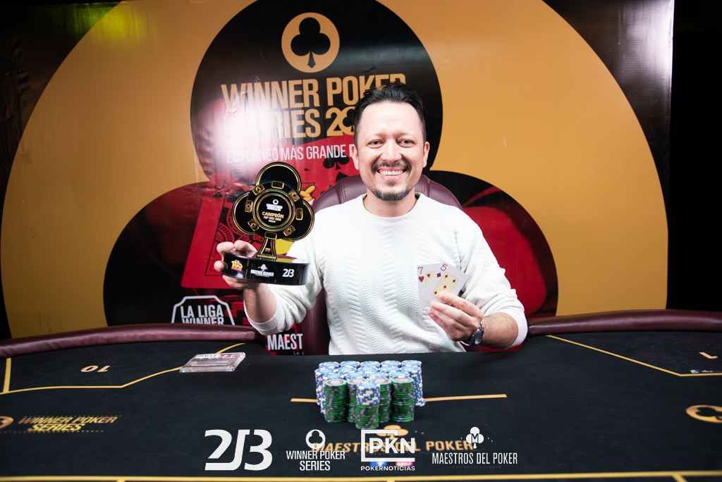 A velocidad turbo, Ramos se llevó el segundo trofeo entre los Maestros del Poker en Medellín