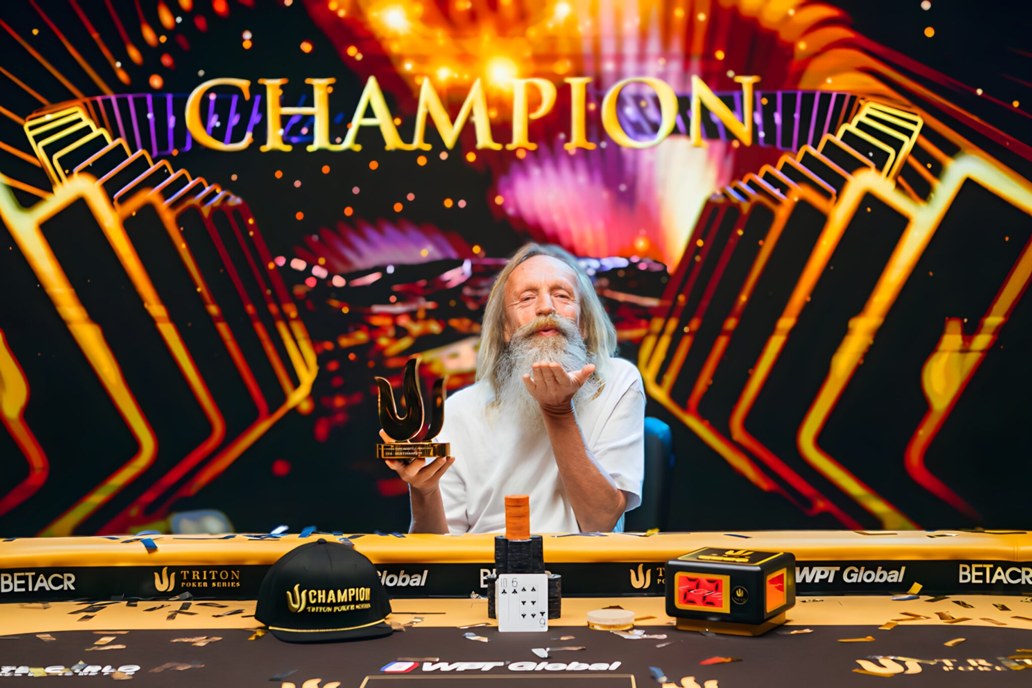¡Ya se definió! Vladimir Korzinin es el campeón que reclamó el último trofeo NLH de las Triton