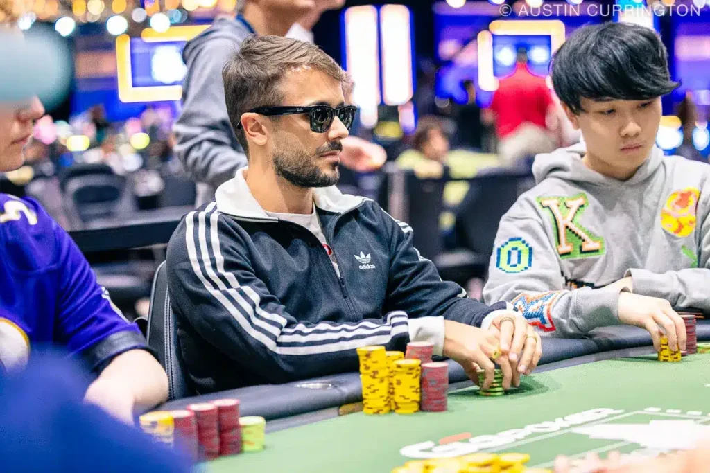 Roberts fue finalista del US.000 Razz Championship y sigue sumando en Las Vegas