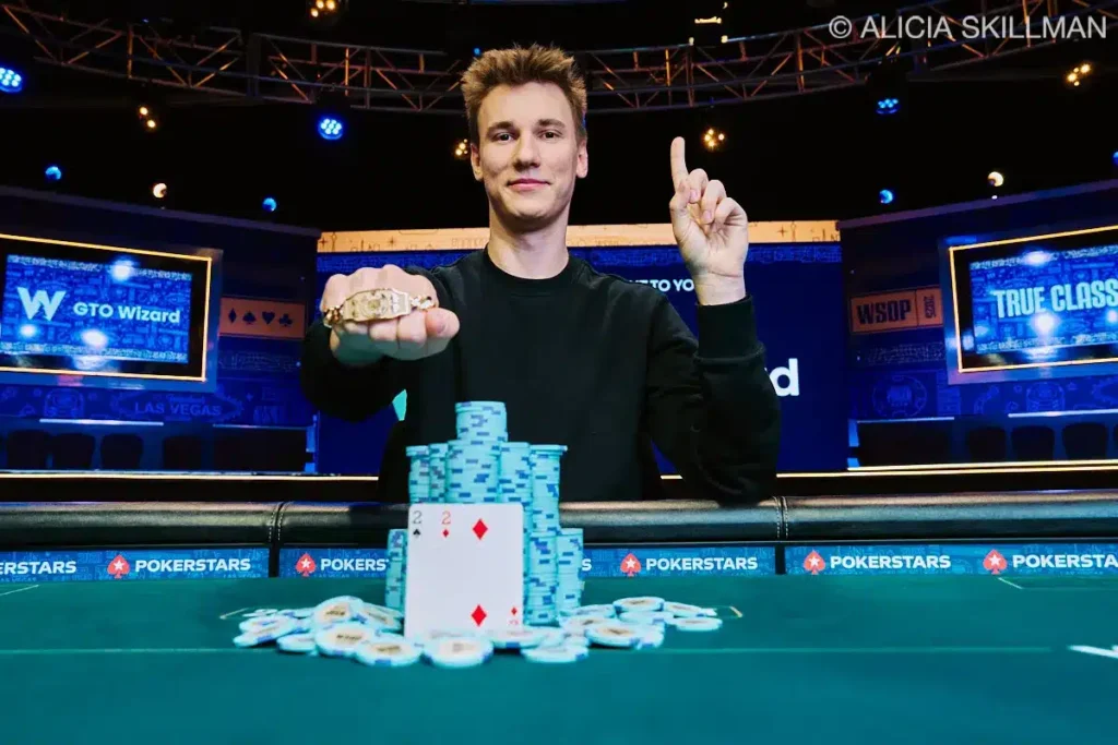Maglio prolongó la sana costumbre argentina de tener finalistas en eventos de la Serie Mundial