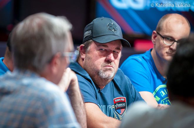 Main Event WSOP 2026: estalló la burbuja, Farid Jattin escala al Top 10 y la Armada Latina sobrevive en pleno rumbo al Día 5