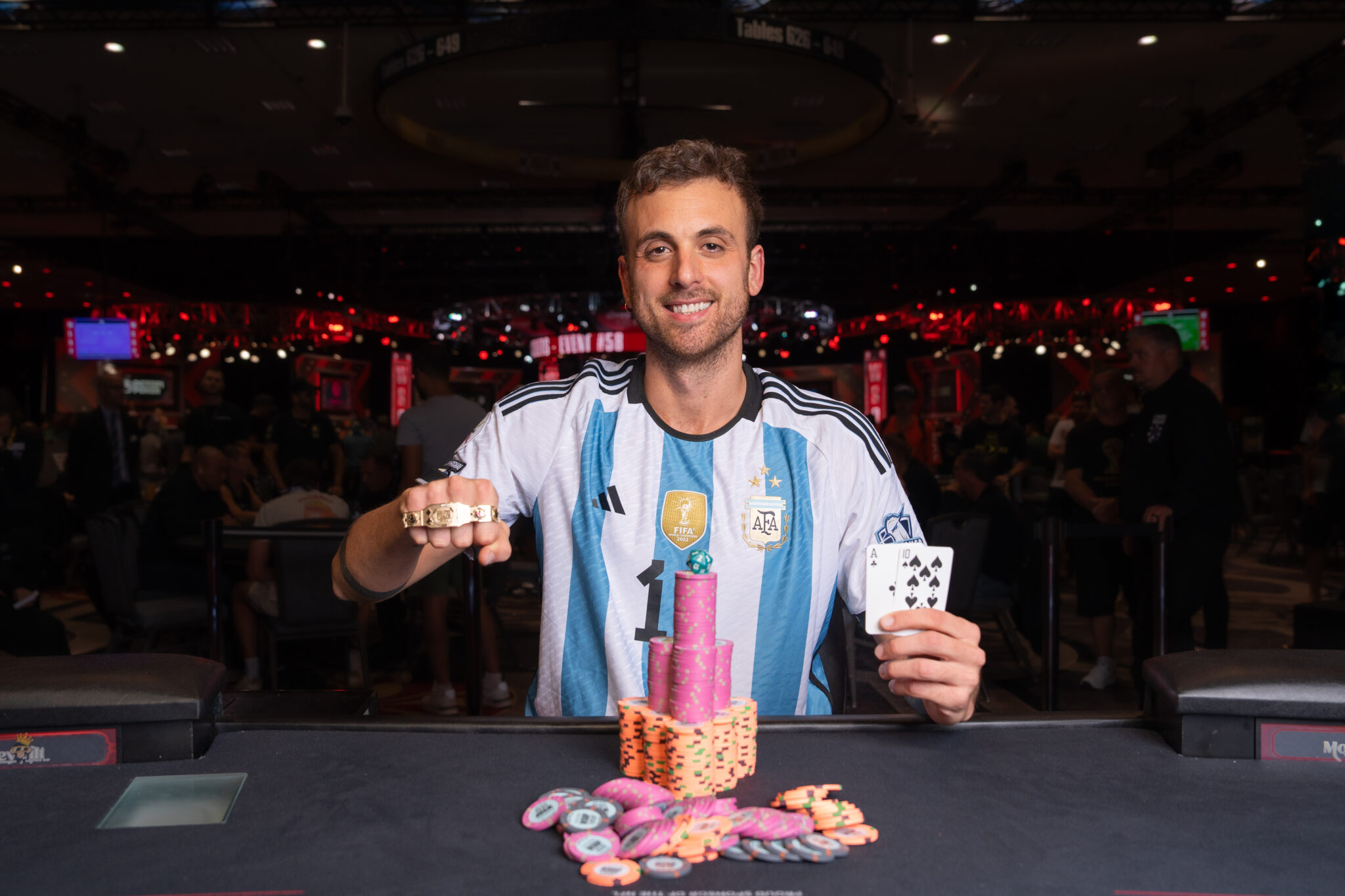 Spitale se sumó al club de los latinoamericanos que se han calzado un brazalete millonario