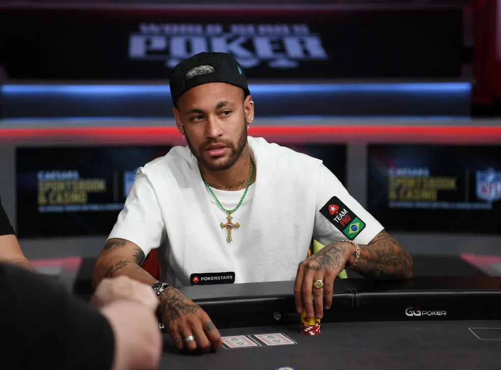 Neymar Jr. roza el título tres veces y Benny Glaser vuelve a hacer historia
