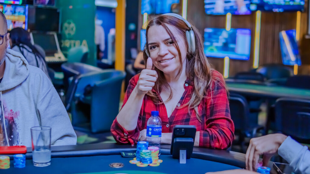 Méndez y Arias comandaron las cabinas de los vuelos 1D y 1E en el Zortea Poker Open
