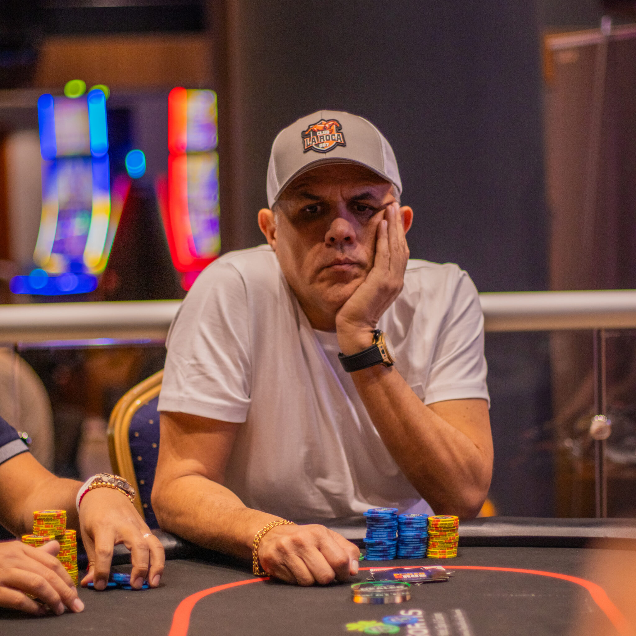 Vílchez pone el paso en el camino hacia la final del Jackie’s Poker Tour en el Waymore